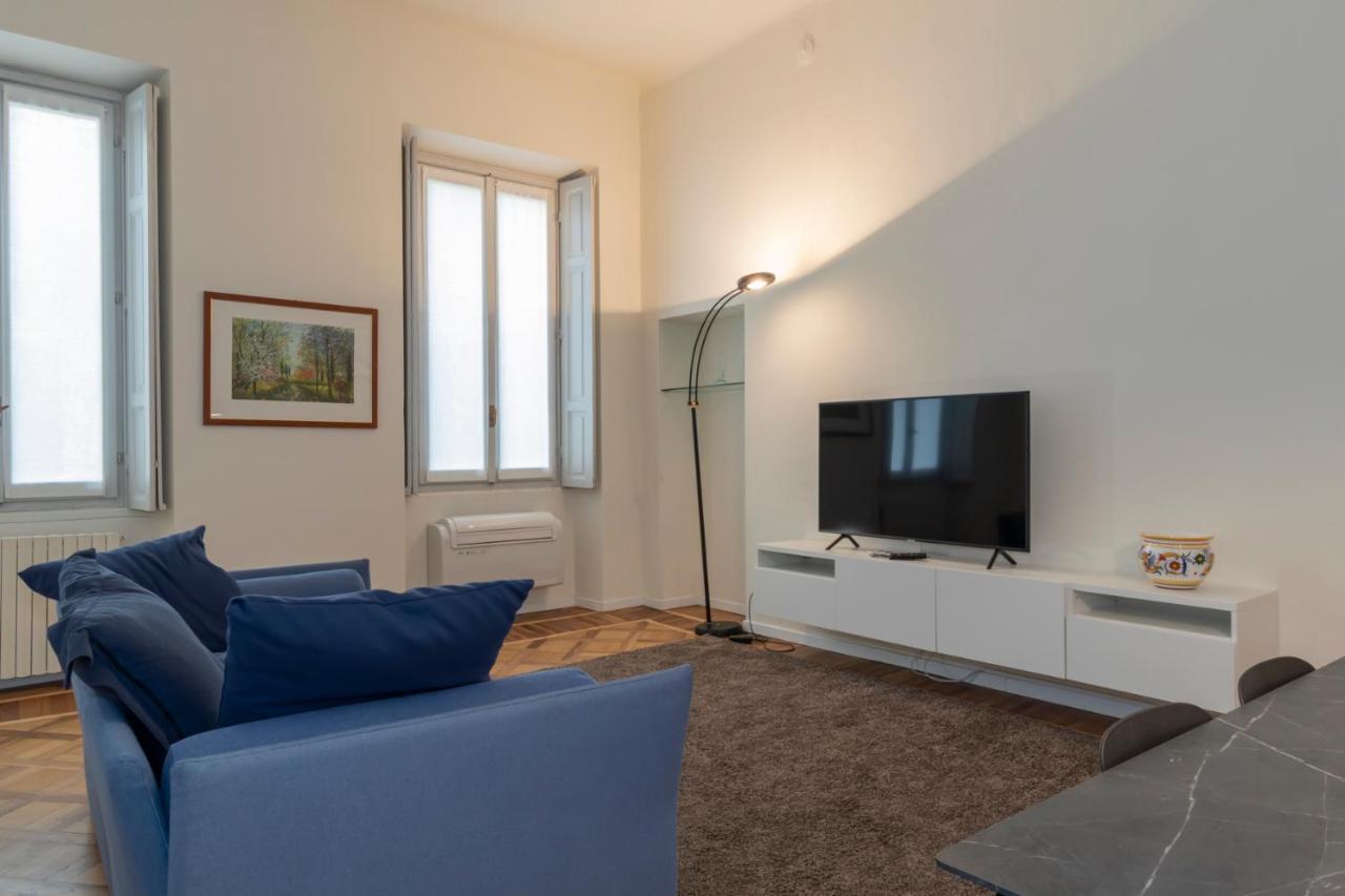 Luxury Apartment Near Duomo Italia 38 Milano Ngoại thất bức ảnh