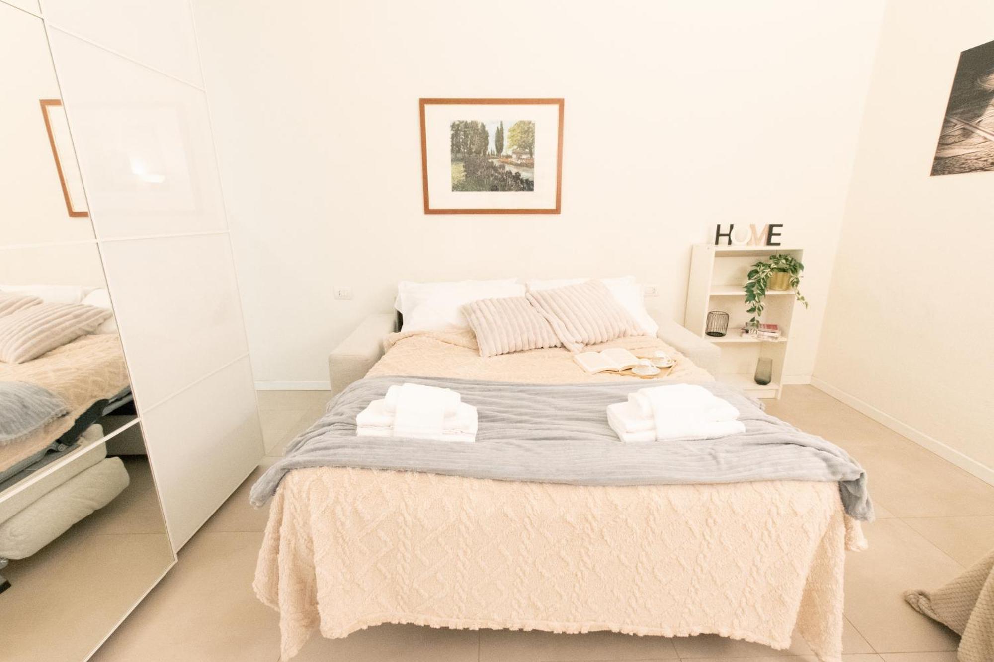 Luxury Apartment Near Duomo Italia 38 Milano Ngoại thất bức ảnh